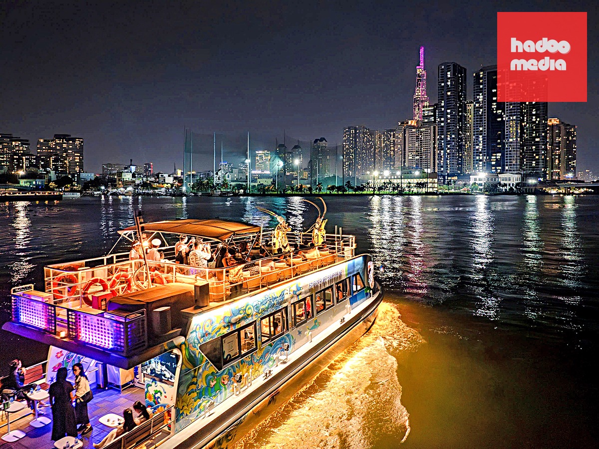 Việt Nam đang có cơ hội lớn để phát triển thành điểm đến mua sắm của khách quốc tế - Ảnh: VĂN TRUNG