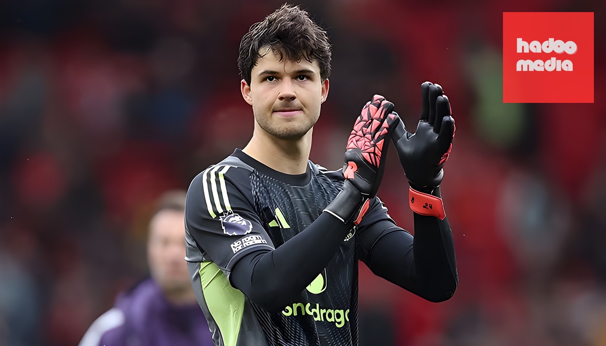 Senne Lammens được đánh giá cao khi giúp Man United về đích ở vị trí thứ 3 chung cuộc.