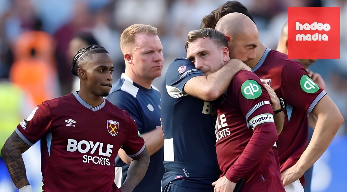 West Ham trải qua mùa bóng đáng quên.