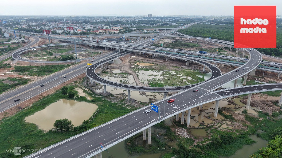 Diện mạo mới của siêu nút giao kết nối hai cao tốc với sân bay Long Thành