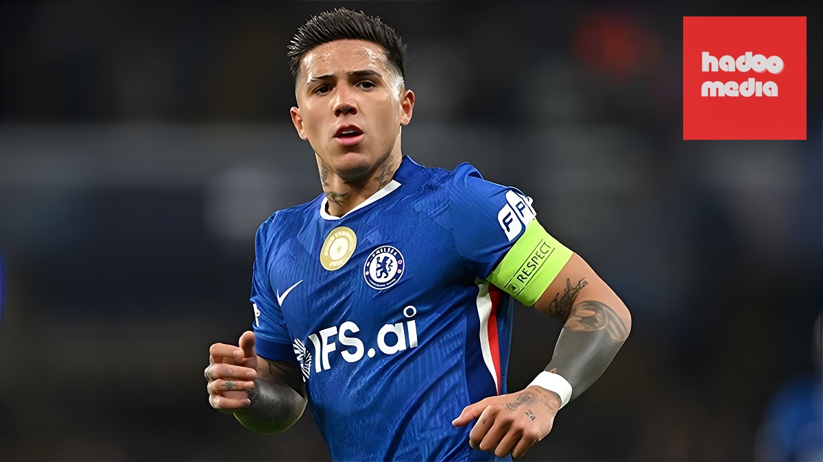 Man City theo đuổi Enzo Fernandez.