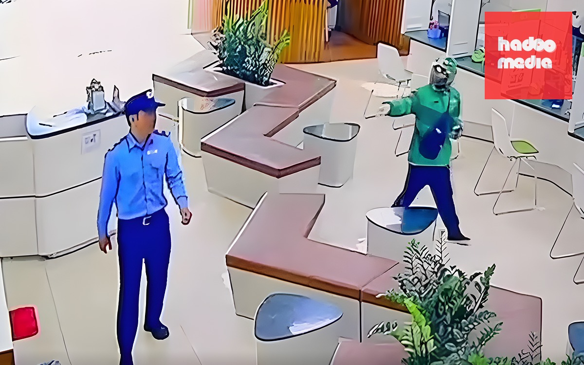 Dẫn giải Tài 'đen' và đồng phạm cướp ngân hàng tại Gia Lai đến tòa - Ảnh 2.