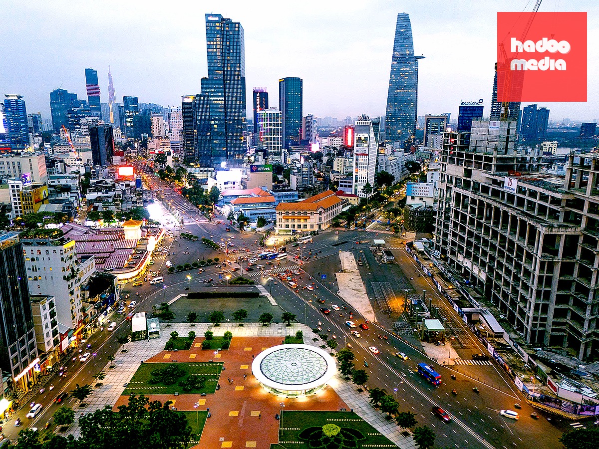 Nghị quyết 09 của Bộ Chính trị đặt ra yêu cầu rất lớn cho TP.HCM sau sáp nhập tiếp tục giữ vai trò đầu tàu kinh tế, tiên phong về mô hình phát triển, thể chế và quản trị đô thị - Ảnh: TTO