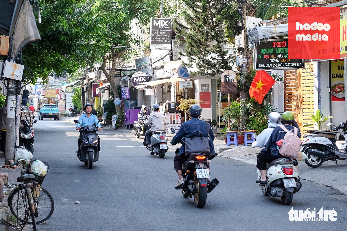 UBND TP.HCM ban hành kế hoạch thực hiện công tác bồi thường, hỗ trợ và tái định cư dự án mở rộng đường D3, đoạn từ đường Phan Văn Trị - Quang Trung (phường Gò Vấp), hoàn thành trước 3-9 - Ảnh: PHƯƠNG NHI