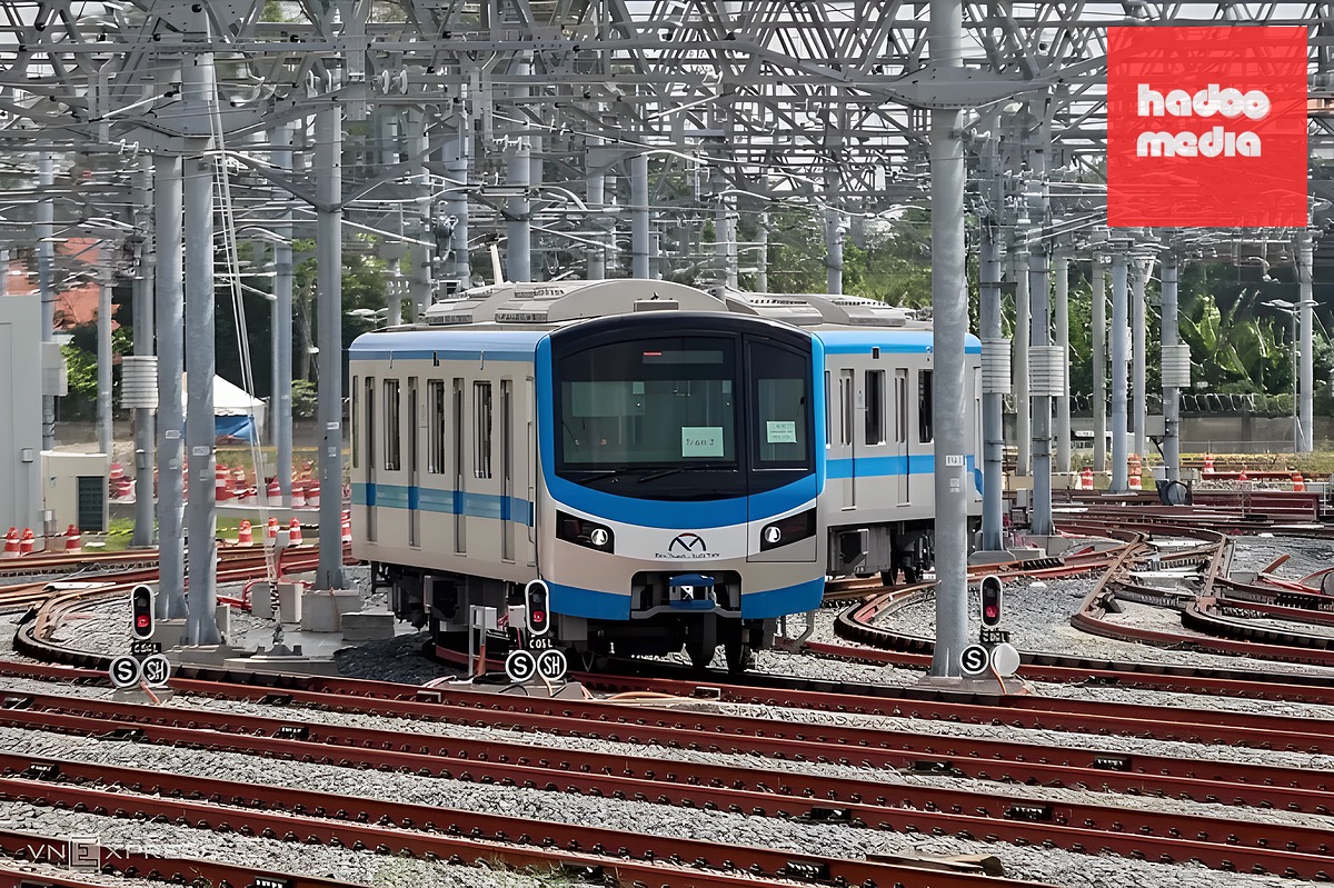 Tàu metro Bến Thành - Suối Tiên tại depot Long Bình. Ảnh: Quỳnh Trần