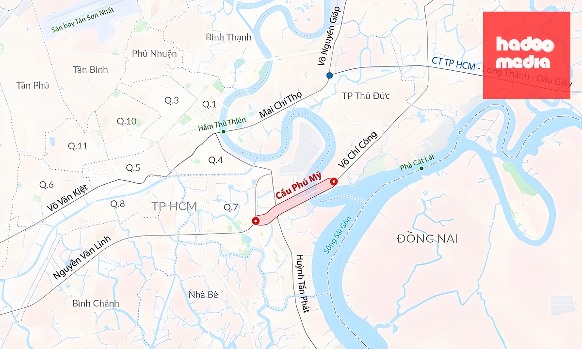 Dòng xe ùn tắc kéo dài trên cầu Phú Mỹ sau khi xảy ra tai nạn giao thông vào tháng 8/2024. Ảnh: Đình Văn