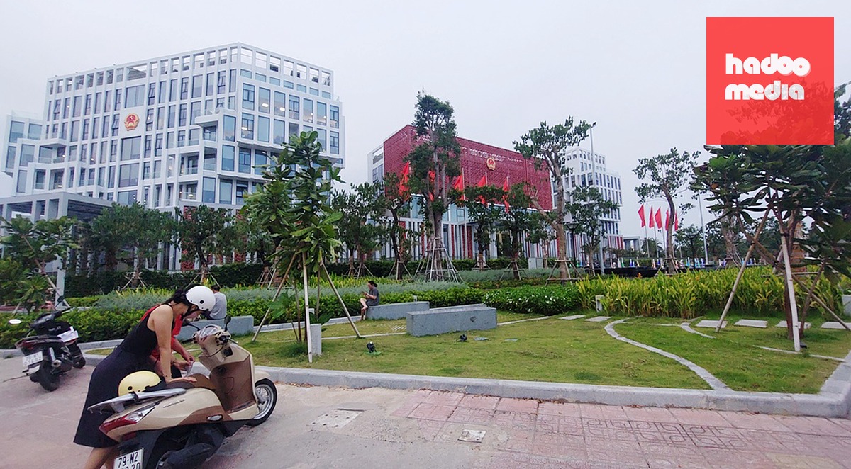 Khu trụ sở các cơ quan lãnh đạo tỉnh Khánh Hòa tại số 1 Trần Phú, bên biển Nha Trang - Ảnh: PHAN SÔNG NGÂN