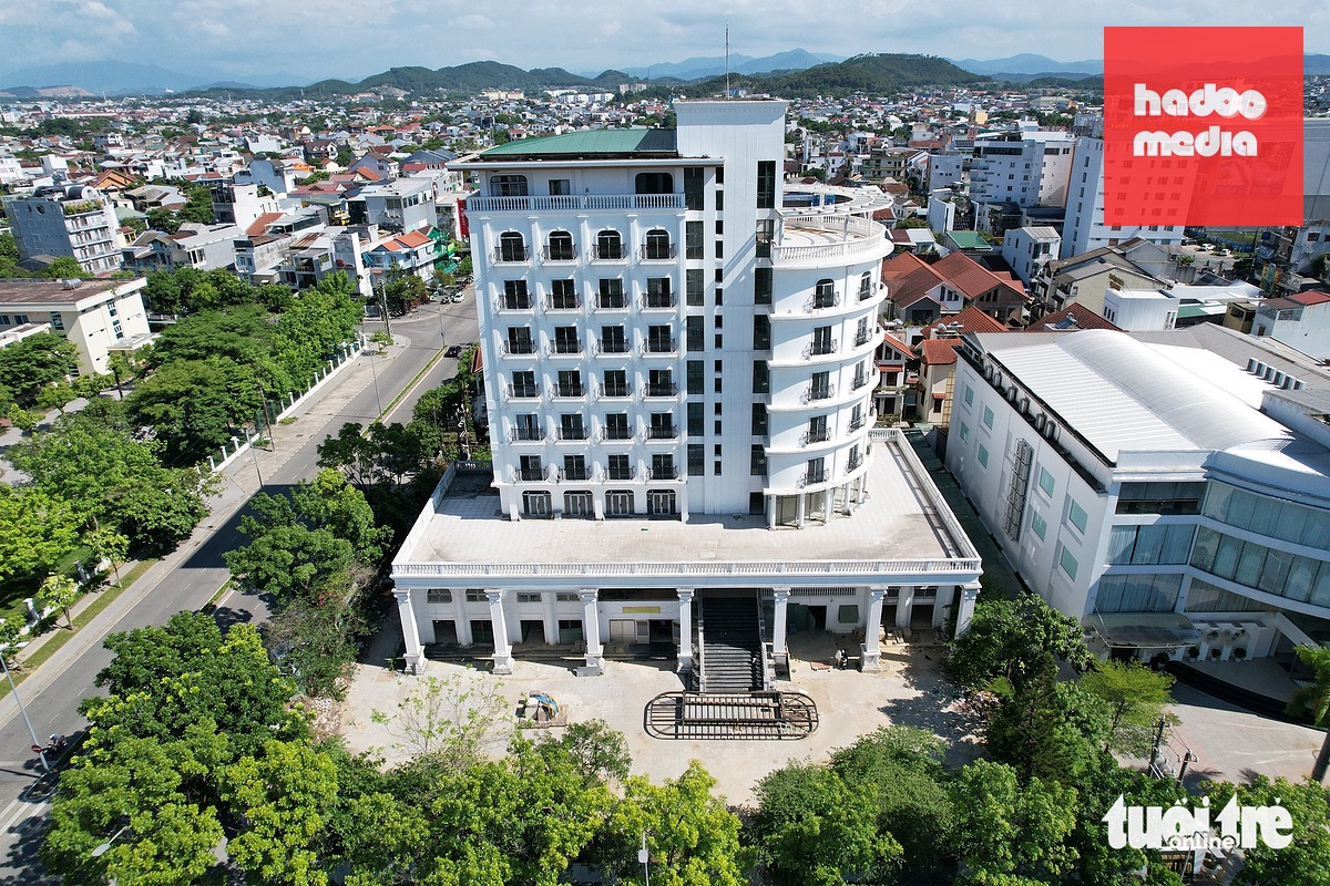 Dự án Nhà khách Tỉnh ủy Thừa Thiên Huế (nay là Thành ủy Huế) được Thanh tra TP Huế kết luận vi phạm Luật Đấu thầu và xảy ra nhiều sai phạm khác - Ảnh: NHẬT LINH