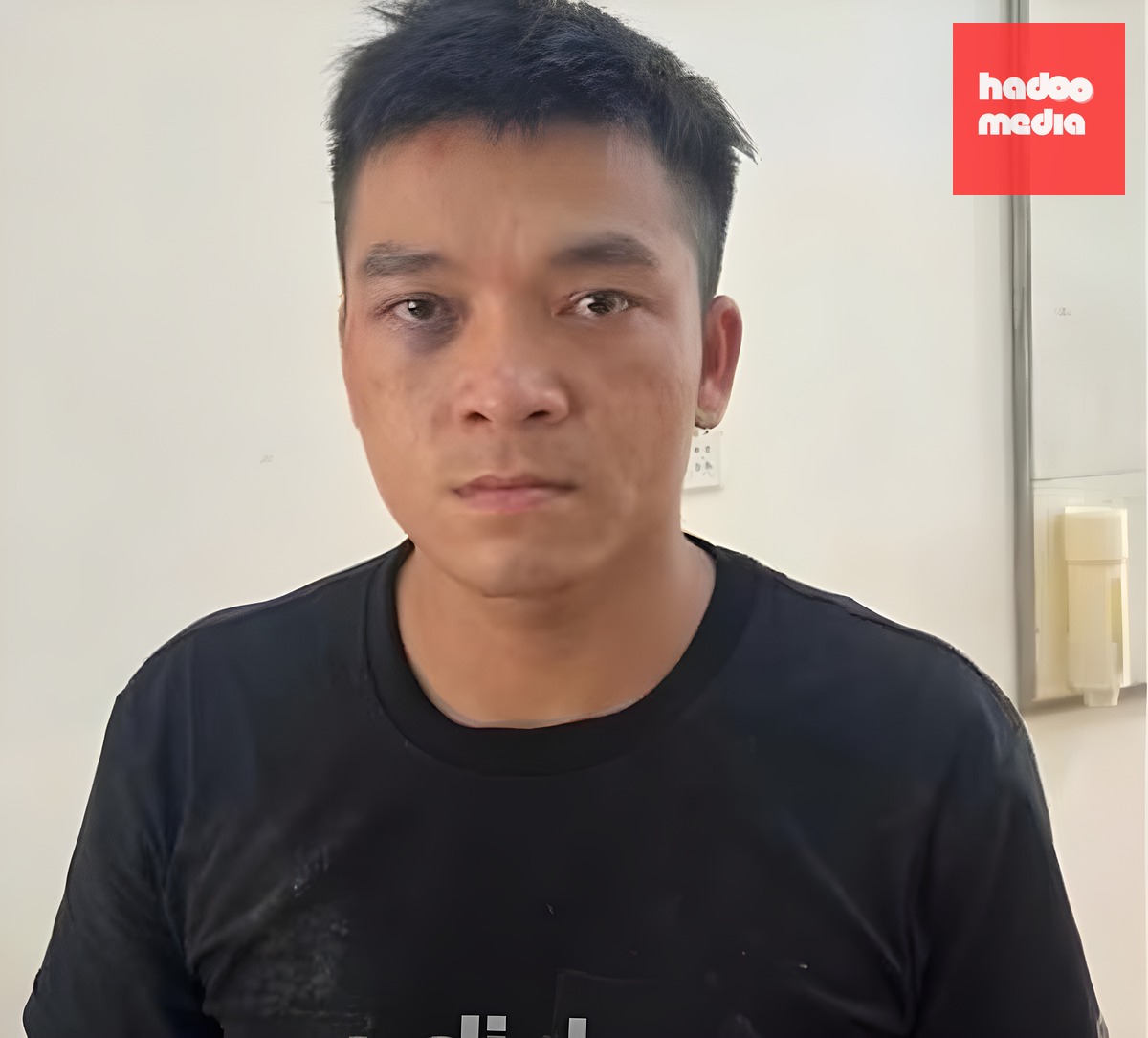 Tài tại cơ quan cảnh sát điều tra. Ảnh: Thái Hà