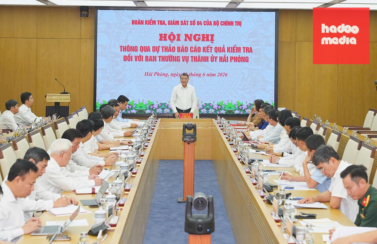 Thủ tướng Chính phủ Lê Minh Hưng làm Trưởng đoàn chủ trì Hội nghị thông qua dự thảo báo cáo kết quả kiểm tra đối với Ban Thường vụ Thành ủy Hải Phòng - Ảnh: Cổng TTĐT Hải Phòng