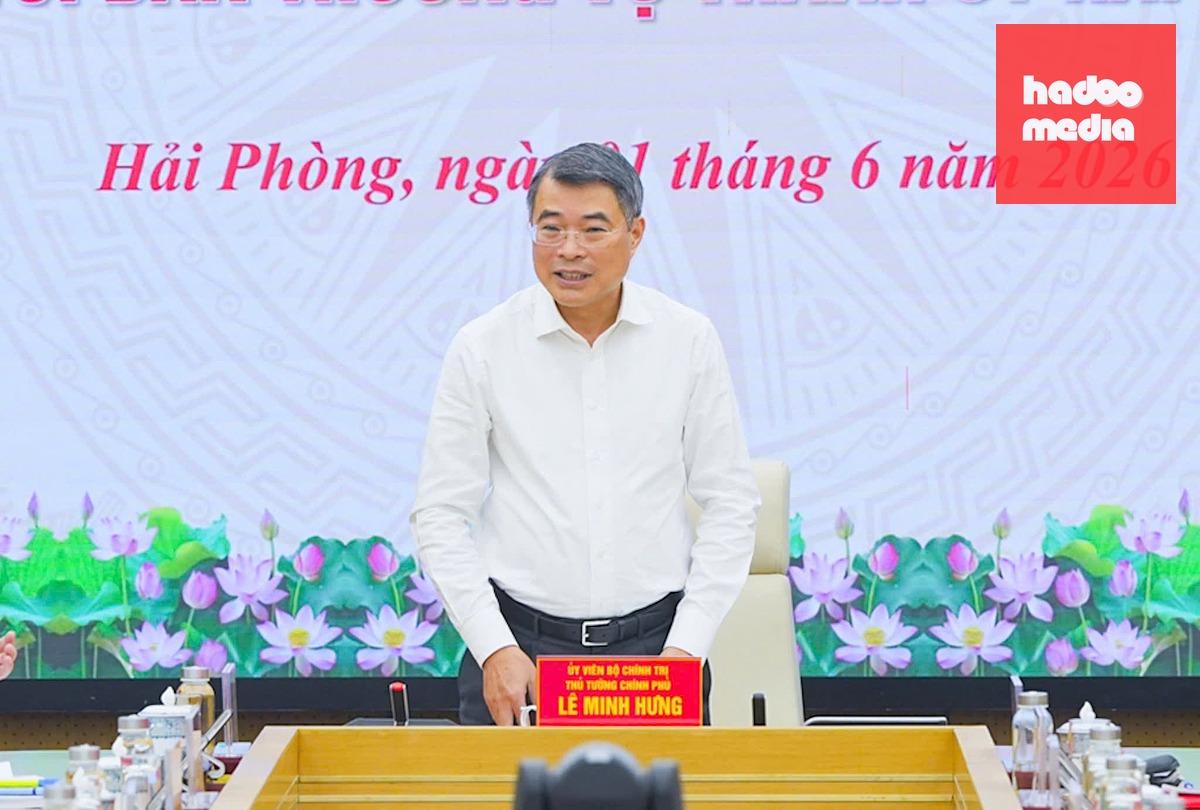 Thủ tướng Lê Minh Hưng phát biểu tại hội nghị - Ảnh: Cổng TTĐT Hải Phòng