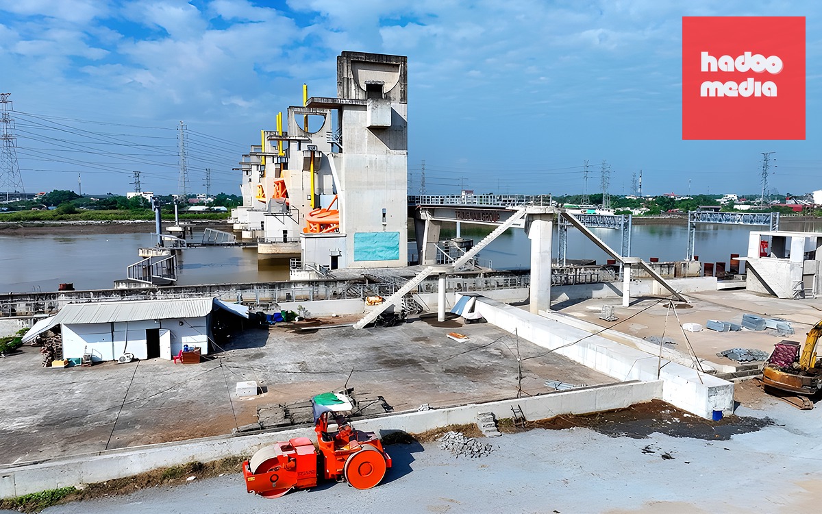 Kinh tế TP.HCM 5 tháng đầu năm: Công nghiệp và thương mại bứt phá, áp lực dồn lên đầu tư công - Ảnh 2.
