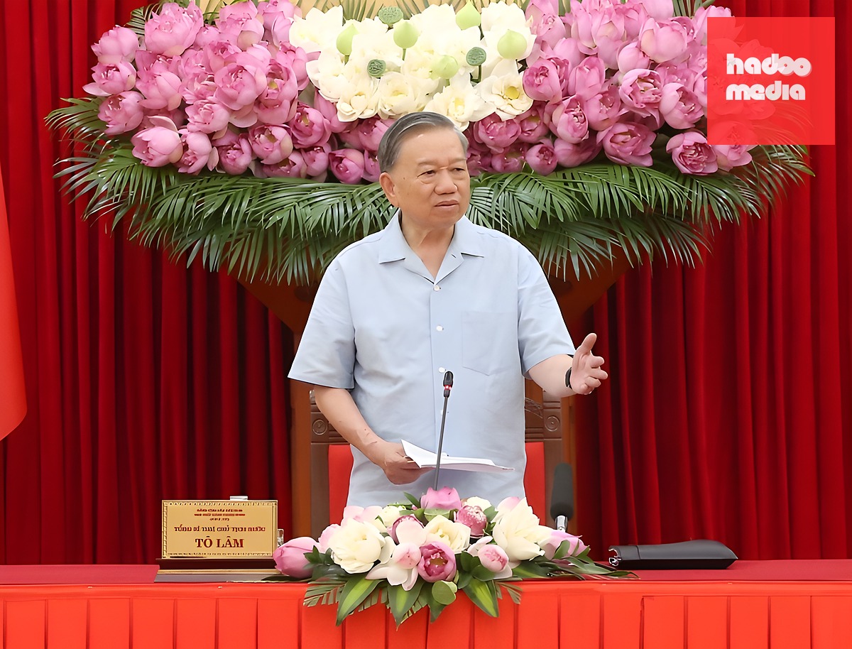 Tổng Bí thư, Chủ tịch nước Tô Lâm phát biểu tại cuộc làm việc sơ kết một năm vận hành mô hình tổ chức tổng thể của hệ thống chính trị, mô hình chính quyền ba cấp, chiều 2/6. Ảnh: Cổng thông tin Đảng Cộng sản