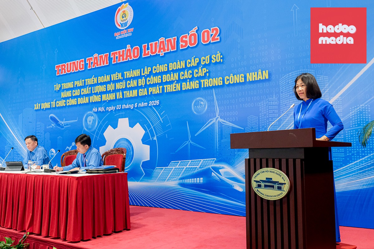 Bà Đỗ Thị Hiền - Chủ tịch Liên đoàn Lao động tỉnh Thái Nguyên - Ảnh: HÀ QUÂN