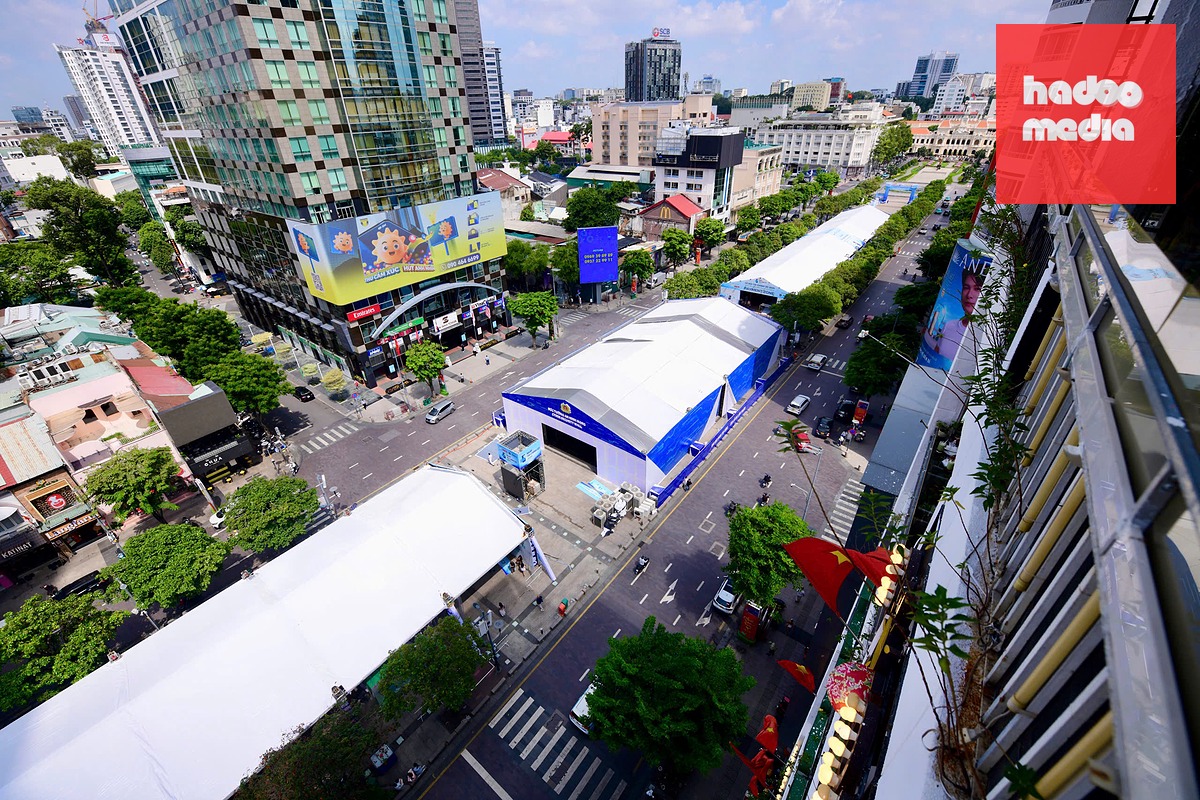 Khu vực Lễ Hội có 6 gian hàng Thanh toán xuyên biên giới với đa dạng trải nghiệm thanh toán mới nhất trên thị trường - Ảnh: QUANG ĐỊNH
