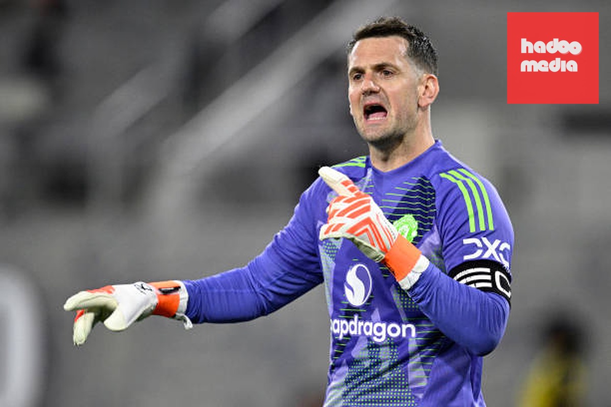 Heaton mang đến kinh nghiệm và sự ổn định cho khung gỗ Man Utd.