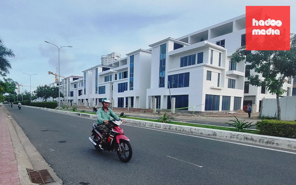 Khánh Hòa mời gọi đầu tư thí điểm dự án nhà ở thương mại có đất thỏa thuận - Ảnh 2.