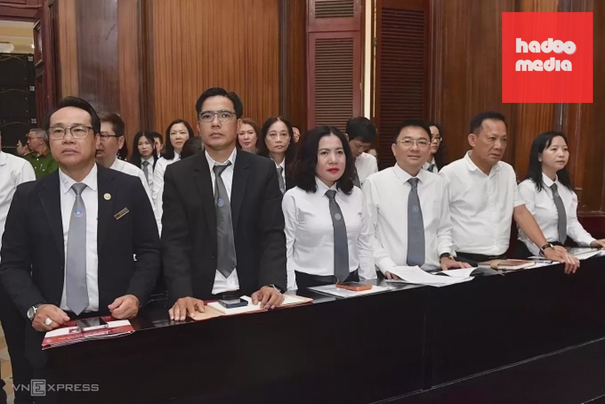 Các luật sư tại phiên tòa ở TP HCM, tháng 4/2026. Ảnh: Thanh Tùng