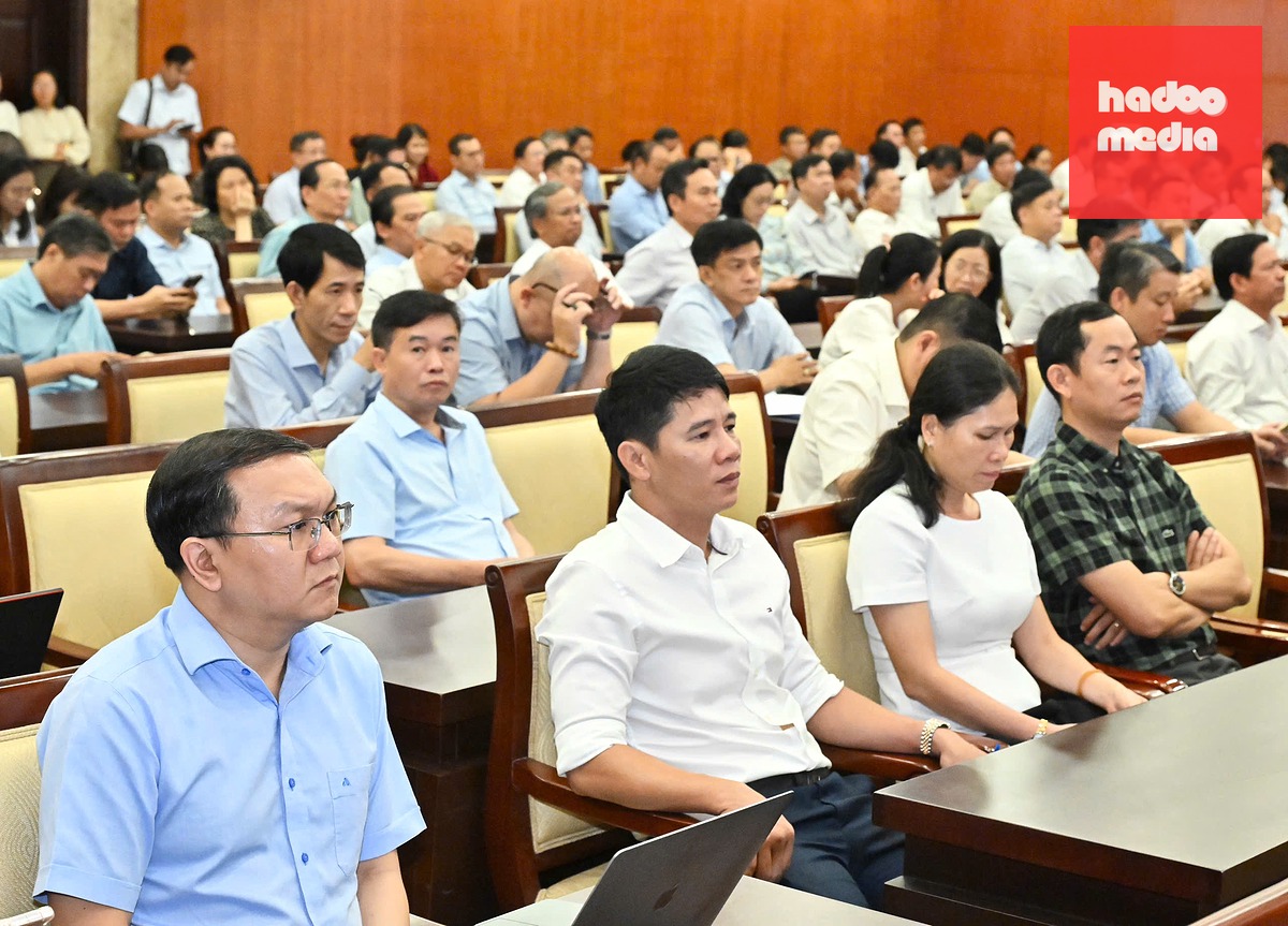Các đại biểu dự hội nghị sáng 6-6-2026 - Ảnh: VIỆT DŨNG/SGGP