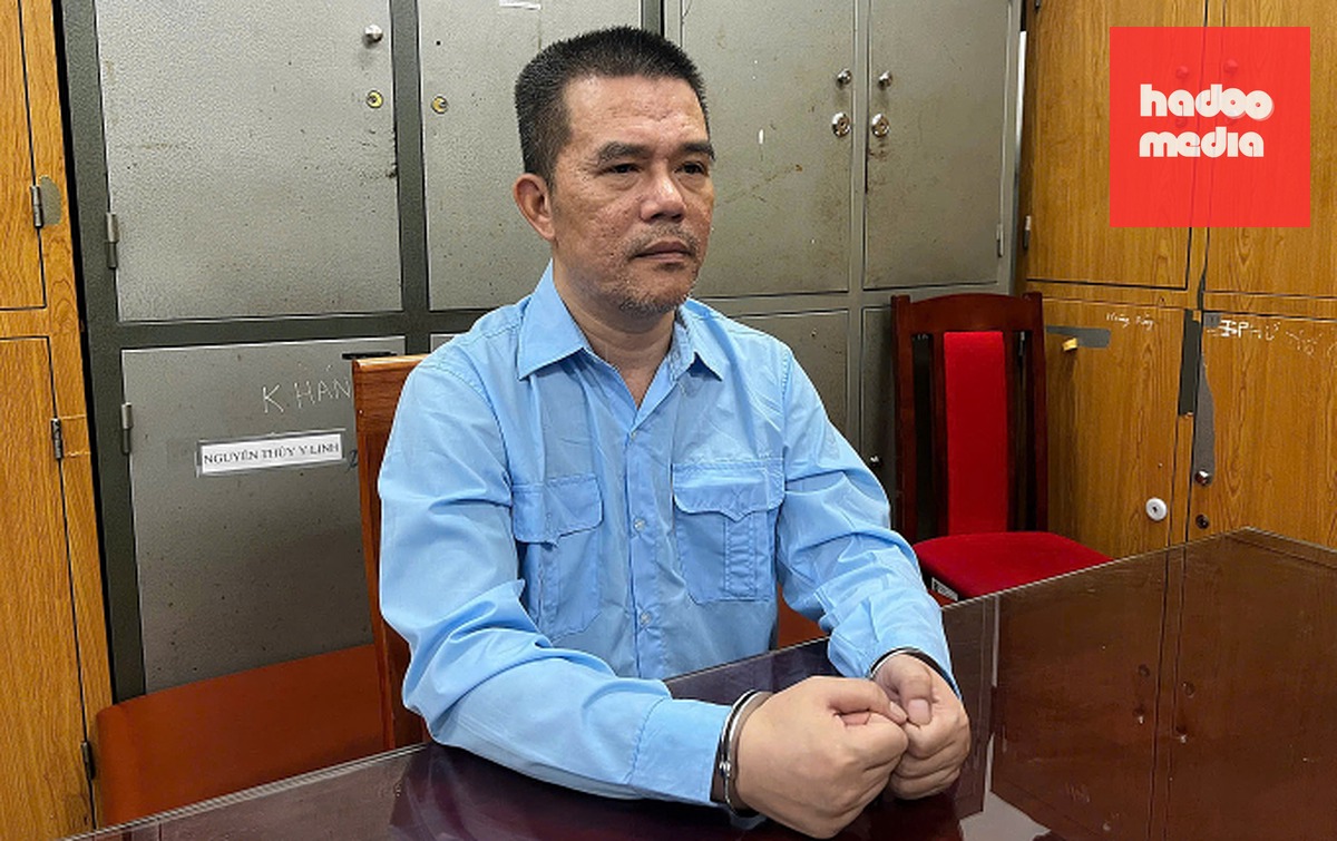 Bùi Huỳnh Bính Ngọc, tức Ngọc "Sùi", tại cơ quan điều tra. Ảnh công an cung cấp