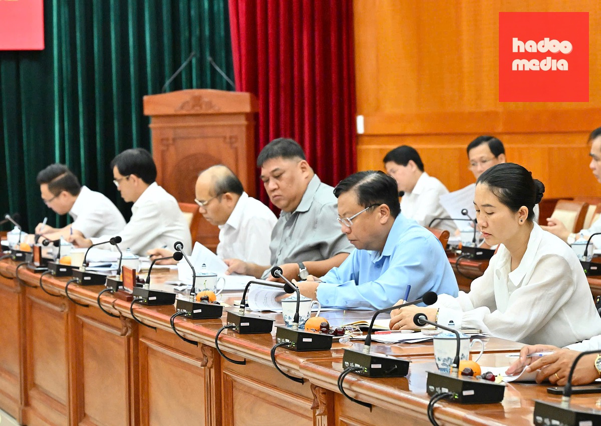 Đại biểu dự buổi làm việc của đoàn công tác Ủy ban Kiểm tra Trung ương với Thường trực Thành ủy TP.HCM - Ảnh: VIỆT DŨNG/SGGP
