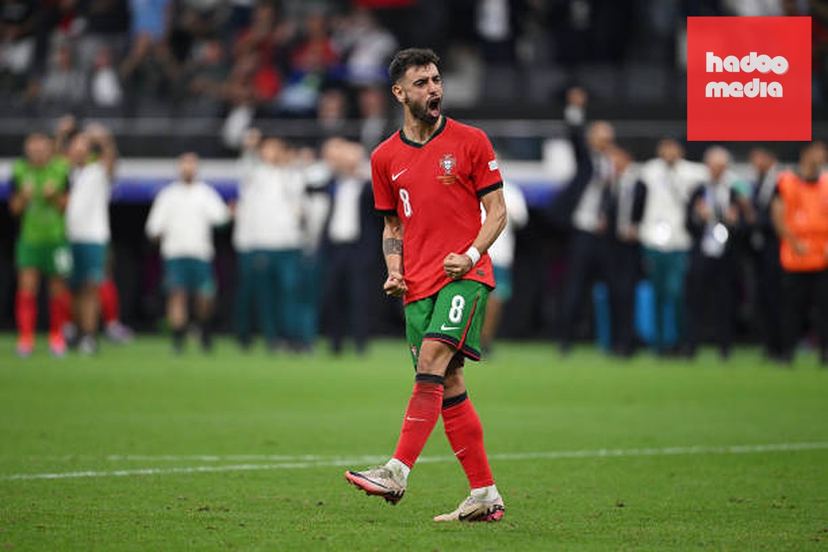Bruno Fernandes vừa "ẵm" hàng loạt giải thưởng cá nhân ở cấp độ CLB.
