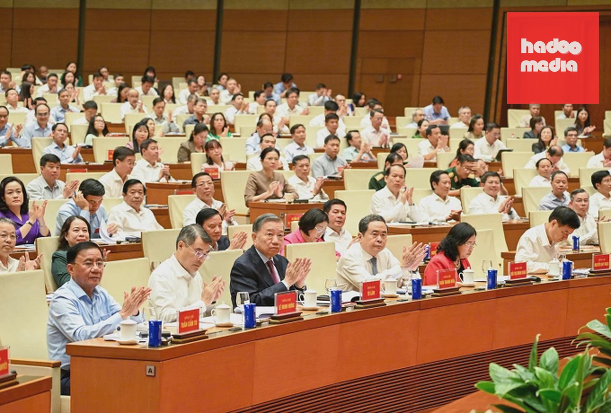 Lãnh đạo Đảng, Nhà nước và đại biểu dự hội nghị sáng 11/6. Ảnh: Hoàng Phong
