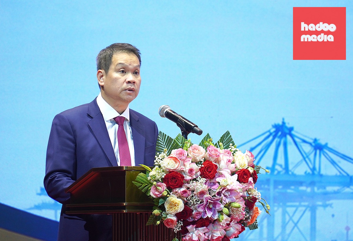 Ông Nguyễn Mạnh Hùng, Chủ tịch UBND TP Đà Nẵng, cho biết sẽ tiếp tục nghiên cứu mở rộng không gian Khu thương mại tự do về phía Nam để phát huy tối đa lợi thế của TP Đà Nẵng sau hợp nhất - Ảnh: TRƯỜNG TRUNG