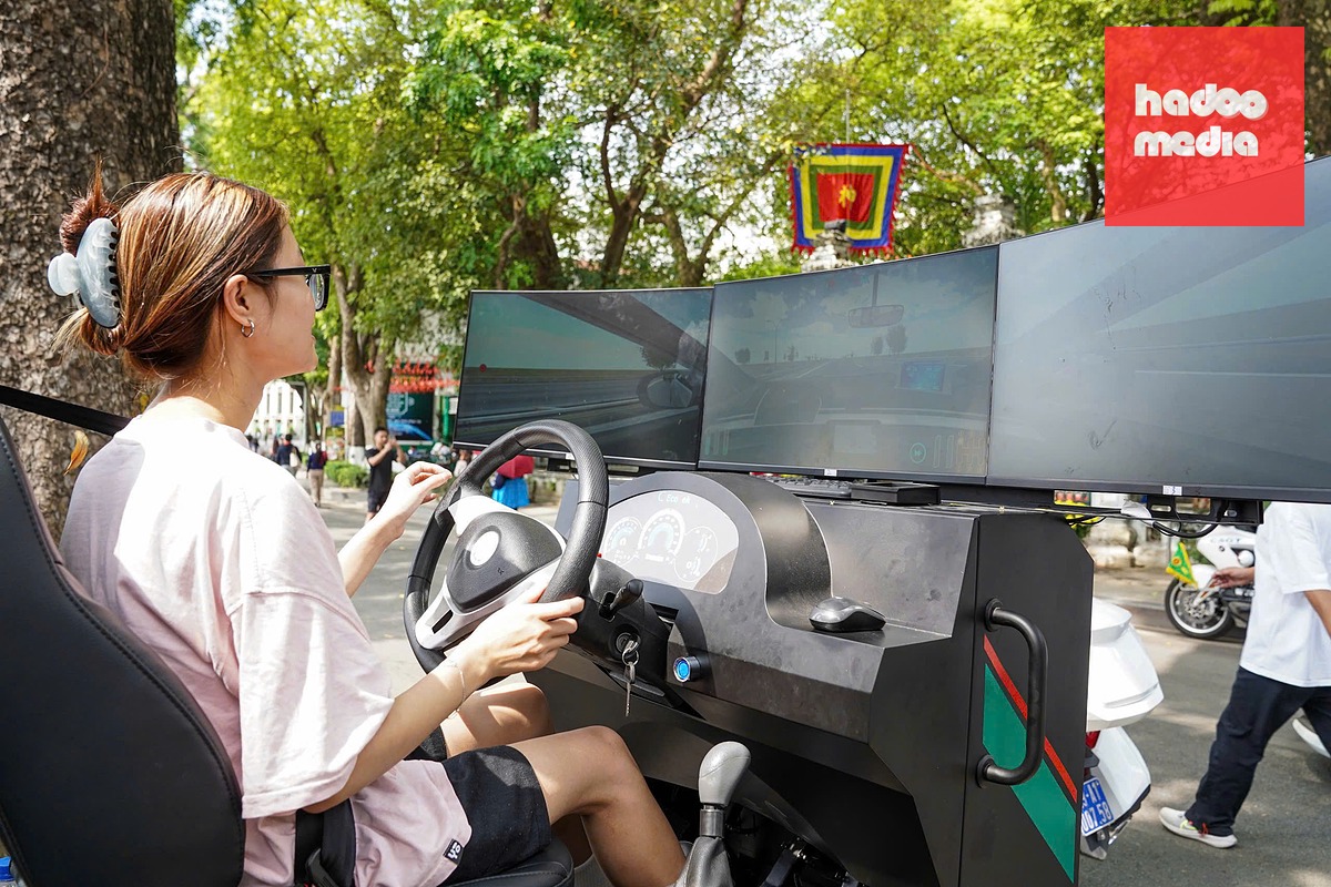 Chuyên gia cho rằng nội dung lái xe mô phỏng chỉ phù hợp để hỗ trợ đào tạo ban đầu, chứ không phù hợp để sử dụng như một nội dung thi cấp giấy phép lái xe - Ảnh: THIÊN KHÔI
