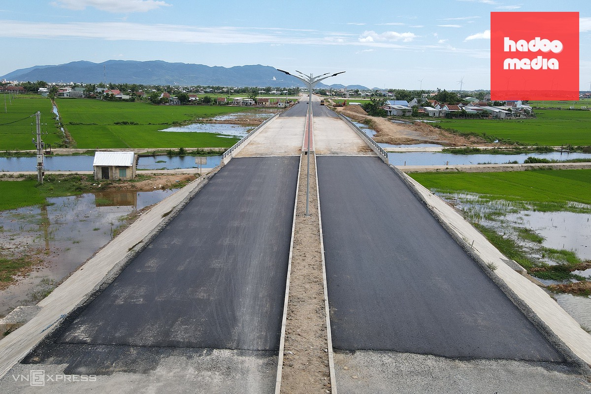 Diện mạo mới của đường ven biển dài 115 km qua Gia Lai