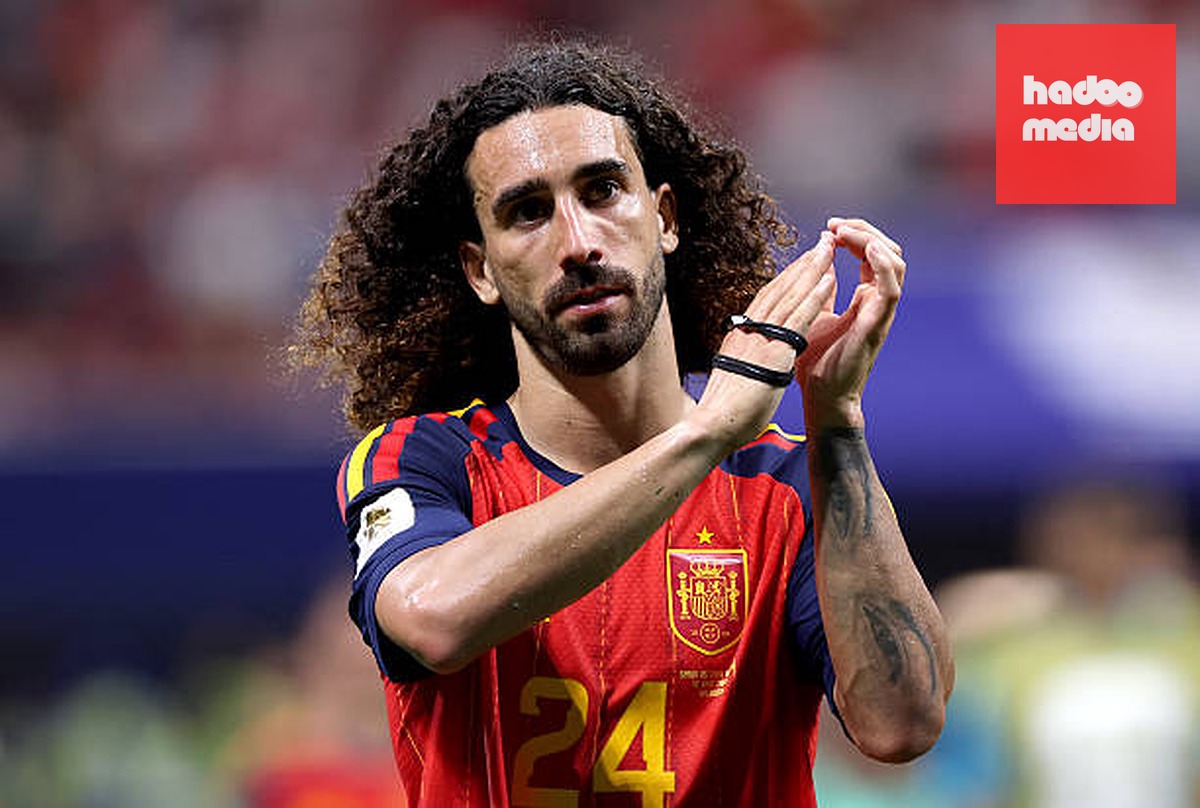 Marc Cucurella (7.3): Cầu thủ tấn công nguy hiểm nhất của Tây Ban Nha, kiến tạo hai cơ hội ngon ăn cho Ferran Torres, tuy nhiên, đồng đội không thể tận dụng thành công.

Pedri (6.7): Nhạc trưởng của Barcelona không ngừng nỗ lực tạo đột biến, tuy nhiên, đây là màn trình diễn kém so với tiêu chuẩn cao thường ngày của anh. Cầu thủ mang áo số 20 lẽ ra phải làm chủ được những trận đấu như thế này.

Rodri (6.8): Làm tốt vai trò kiểm soát tuyến giữa và tạo ra cơ hội tốt nhất hiệp một bằng đường chuyền bổng tinh tế cho Marc Cucurella.

Fabian Ruiz (6.5): Nỗ lực dâng cao để tìm kiếm bàn thắng nhưng không thành công Tền vệ thuộc biên chế PSG vẫn cho thấy sự chậm chạp sau chấn thương gần đây.

Ferran Torres (6.6): Pha dứt điểm trúng xà ngang từ khoảng cách 6 mét là không thể bào chữa. Anh cũng bỏ lỡ một cơ hội khác trước khi hiệp một khép lại. Việc cầu thủ này được giữ trên sân đến 80 phút là điều khó hiểu.

Mikel Oyarzabal (6.6): Có tình huống đánh đầu bị Vozinha cản phá nhưng nhìn chung thi đấu kém hiệu quả, cho thấy Tây Ban Nha đang gặp vấn đề thực sự khi thiếu một số 9 thực thụ.

Gavi (6.7): Sự góp mặt bất ngờ trong đội hình xuất phát đã không mang lại hiệu quả. Anh hoàn toàn thiếu tính sáng tạo bên cánh trái khiến việc tiền vệ thuộc biên chế Barcelona bị thay ra sớm là điều tất yếu.

Lamine Yamal (6): Vào sân khi trận đấu còn 19 phút chính thức. Dù thi đấu xông xáo nhưng không thể giúp Tây Ban Nha tránh khỏi một kết quả đáng thất vọng.

Chấm điểm tuyển Tây Ban Nha. Ảnh: Bongda.com.vn.
