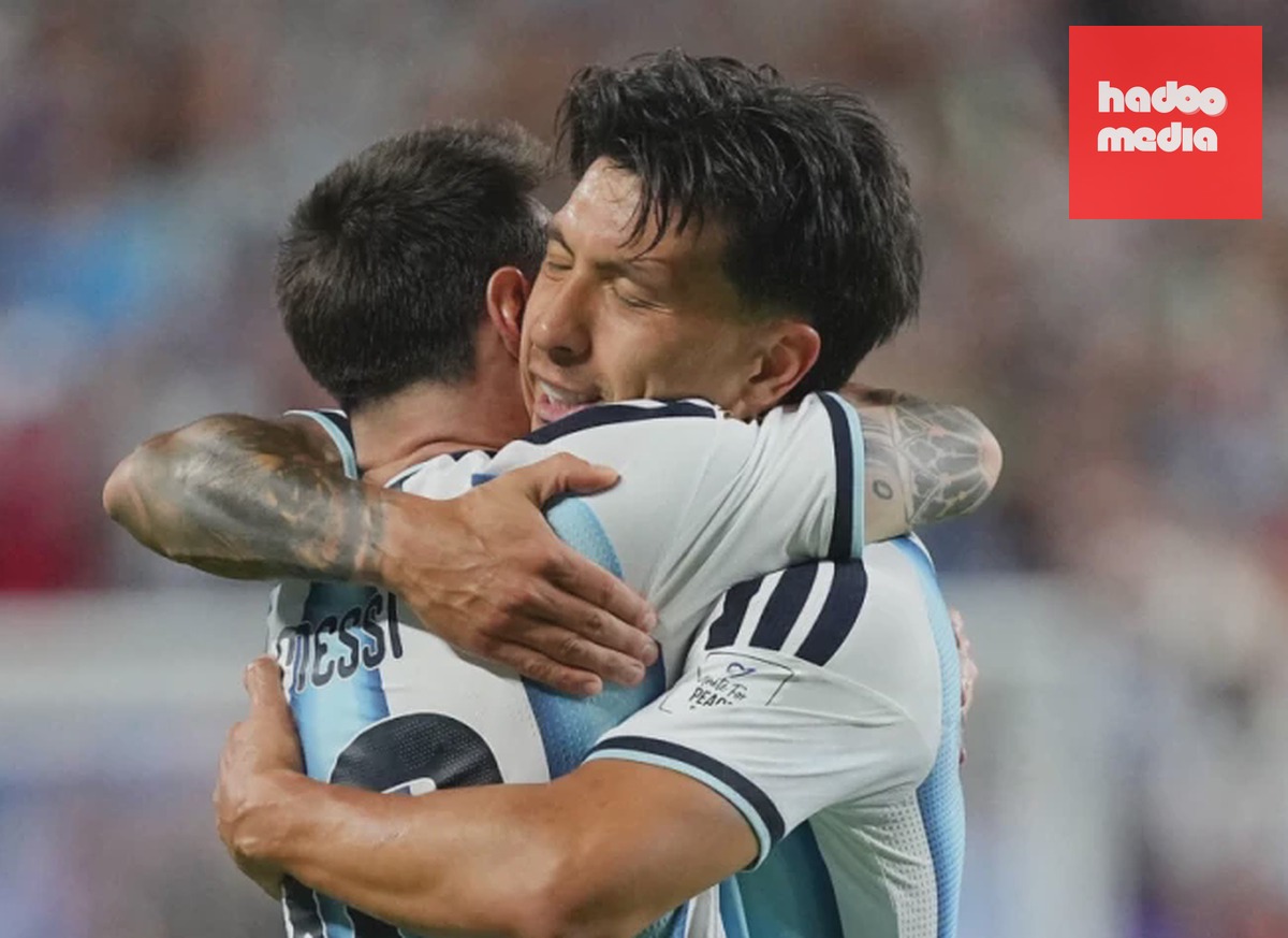 Bên cạnh Messi, Martinez là điểm sáng của Argentina.