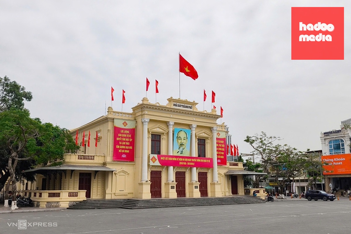 Nhà hát lớn Hải Phòng. Ảnh: Lê Tân
