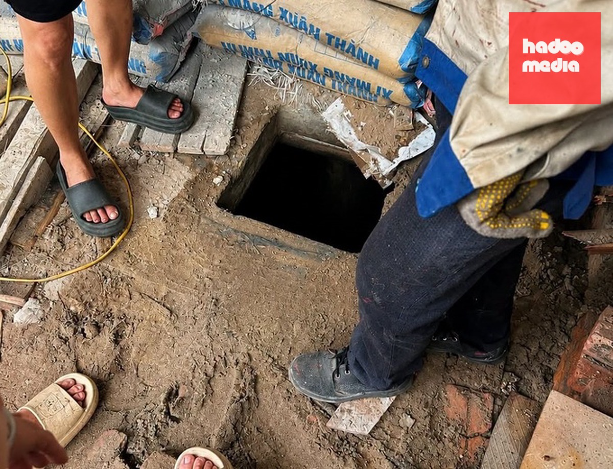Hố ga nơi phát hiện các nạn nhân. Ảnh: Xuân Hoa