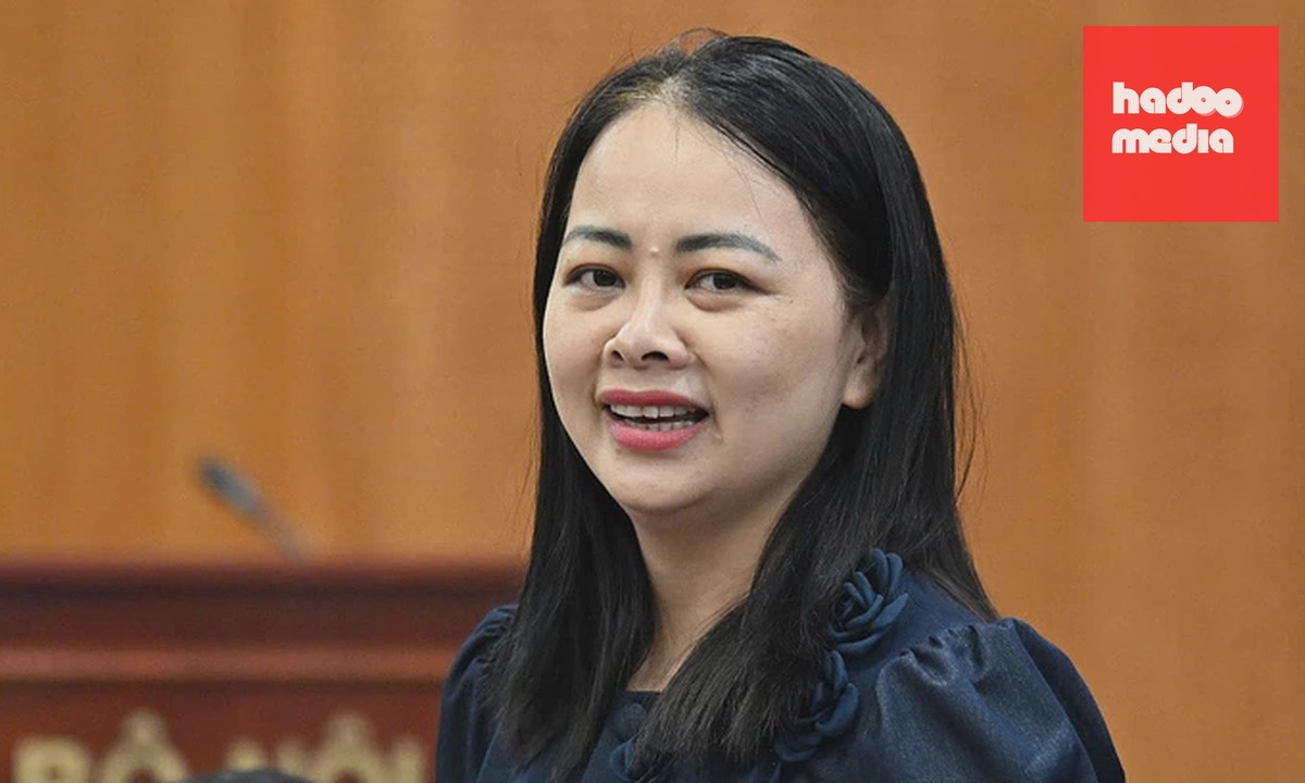 Bà Chu Thị Hạnh, Cục phó Việc làm tại họp báo Bộ Nội vụ chiều 18/6. Ảnh: Mạnh Quân