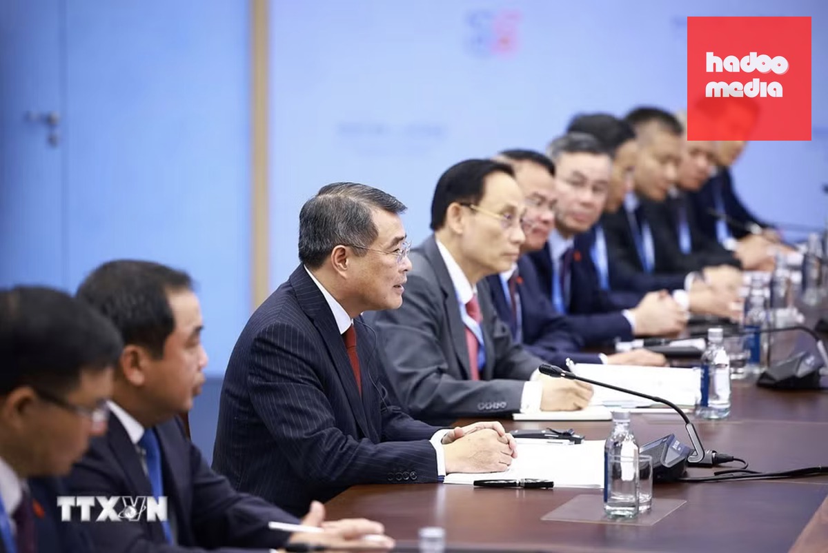 Thủ tướng Lê Minh Hưng phát biểu tại cuộc gặp - Ảnh: TTXVN