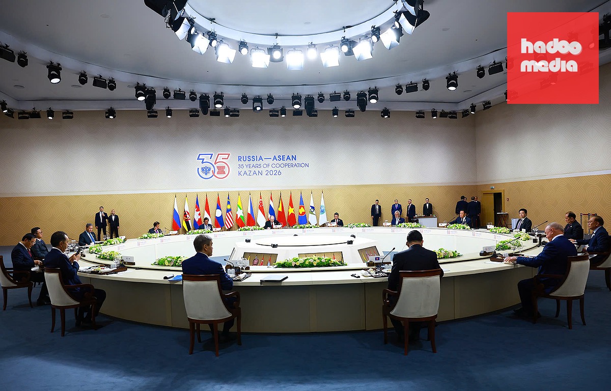 Phiên ăn trưa kết hợp làm việc của các lãnh đạo ASEAN và Nga ngày 18-6 - Ảnh: VGP