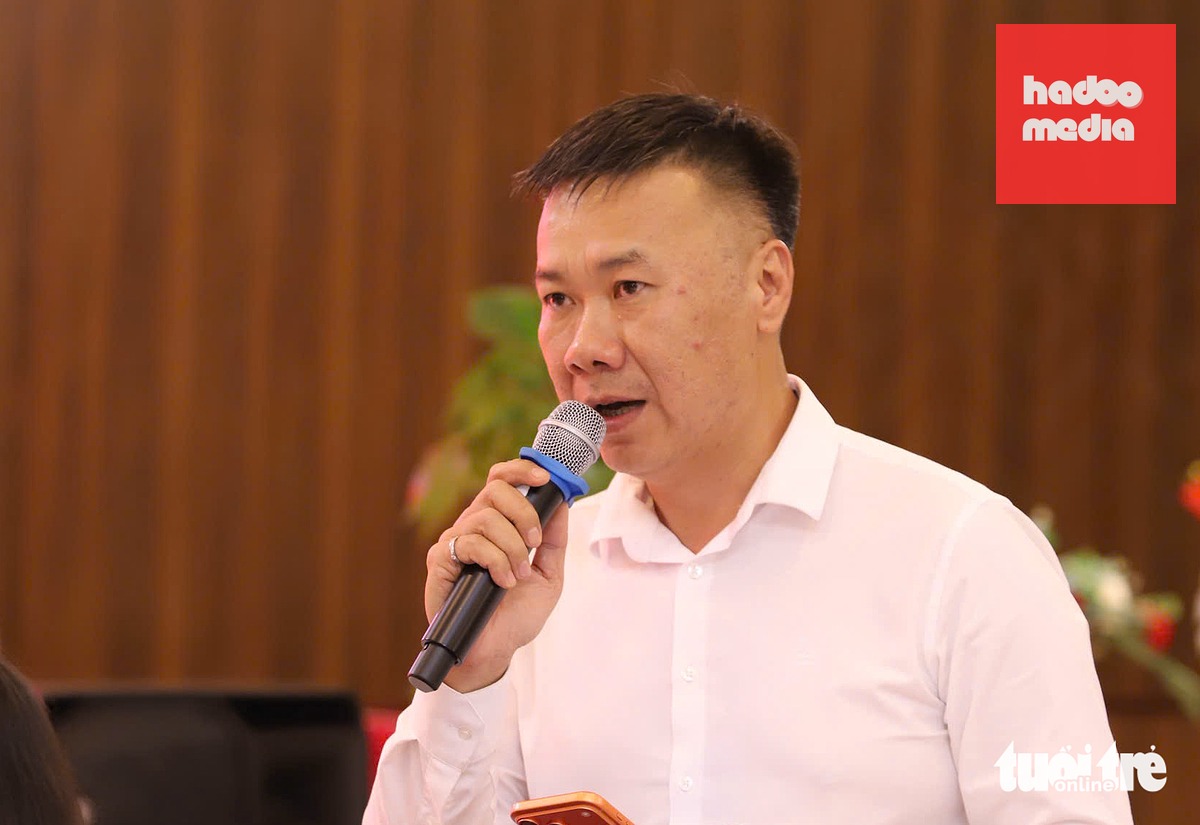 Ông Lê Hùng - Phó giám đốc Sở Xây dựng - cho biết quy hoạch xác định 3 vùng động lực, 3 hành lang kinh tế, 2 trung tâm động lực và 3 cực tăng trưởng - Ảnh: MINH PHƯƠNG