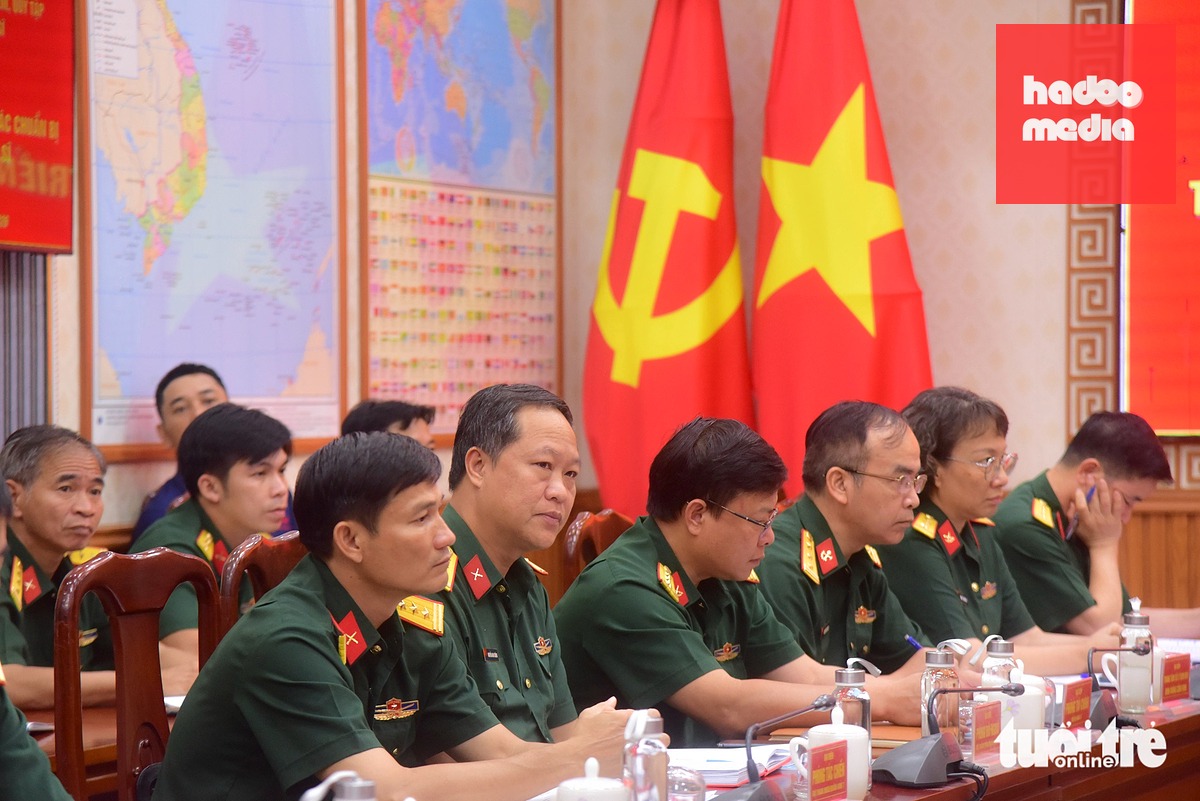 Các đại biểu tham dự hội nghị chiều 19-6