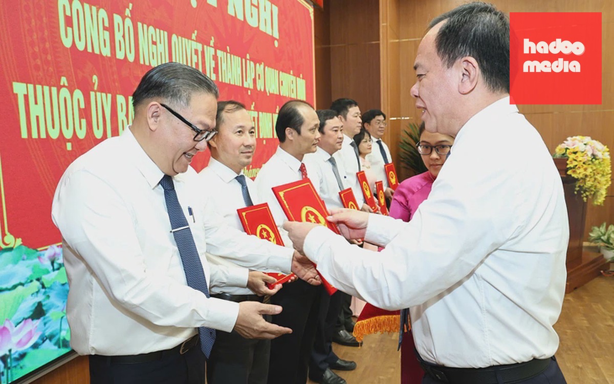 Đồng Nai điều động nhiều bí thư xã, phường đi nhận nhiệm vụ mới - Ảnh 2.