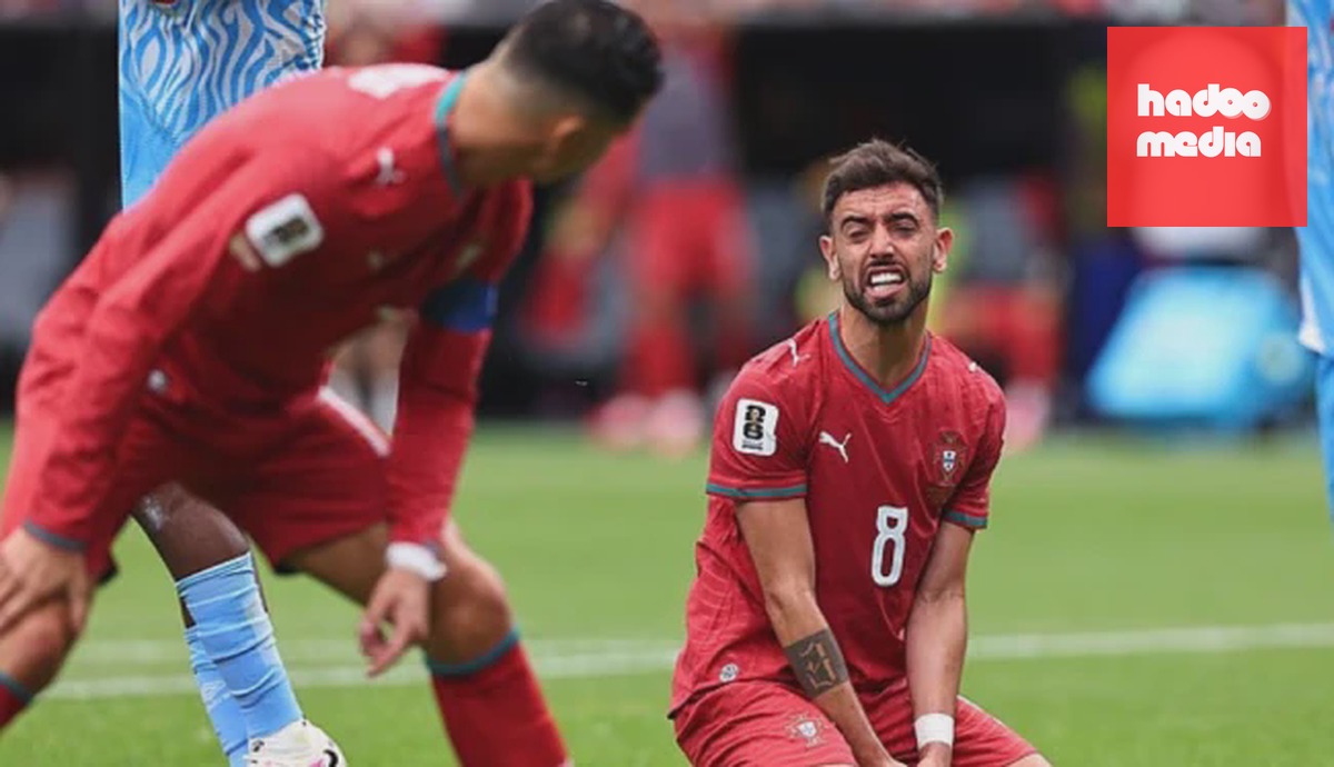 Tình huống bỏ lỡ đáng tiếc của Ronaldo và biểu cảm từ Fernandes.