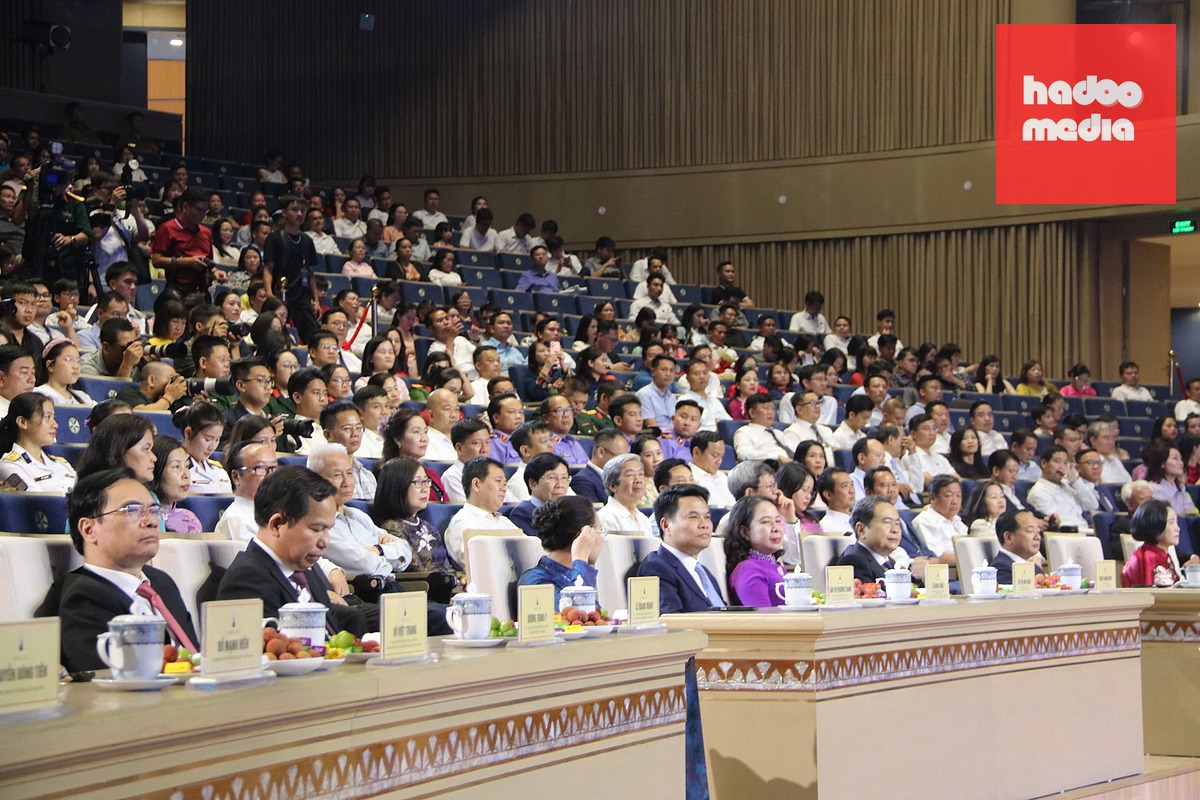 Các đại biểu dự lễ trao Giải báo chí quốc gia lần thứ 20 năm 2025 - Ảnh: ANHP