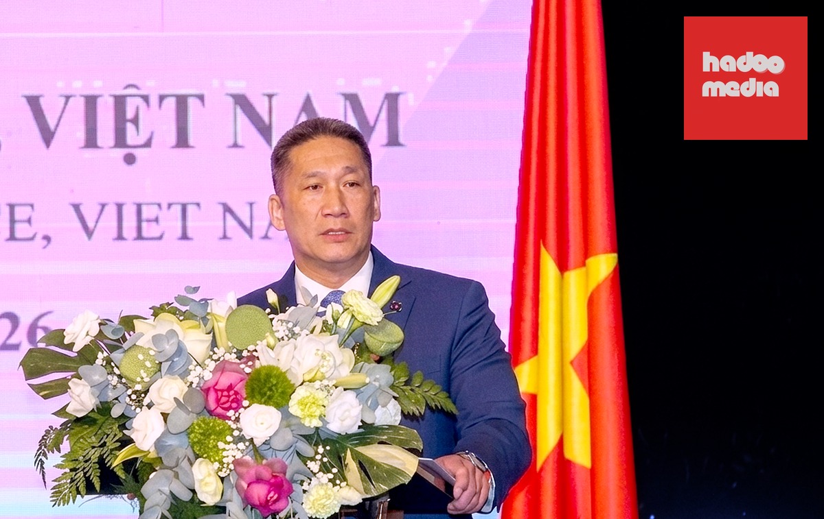 Ông Hung Cao, quyền Bộ trưởng Bộ Hải quân Hoa Kỳ, phát biểu tại lễ khai mạc chương trình Đối tác Thái Bình Dương - Bạn bè Thái Bình Dương - Ảnh: QUỐC NAM