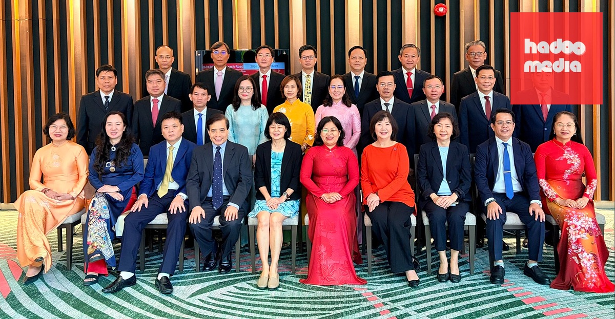 Các học viên và giảng viên tại khóa học - Ảnh: BTCCC