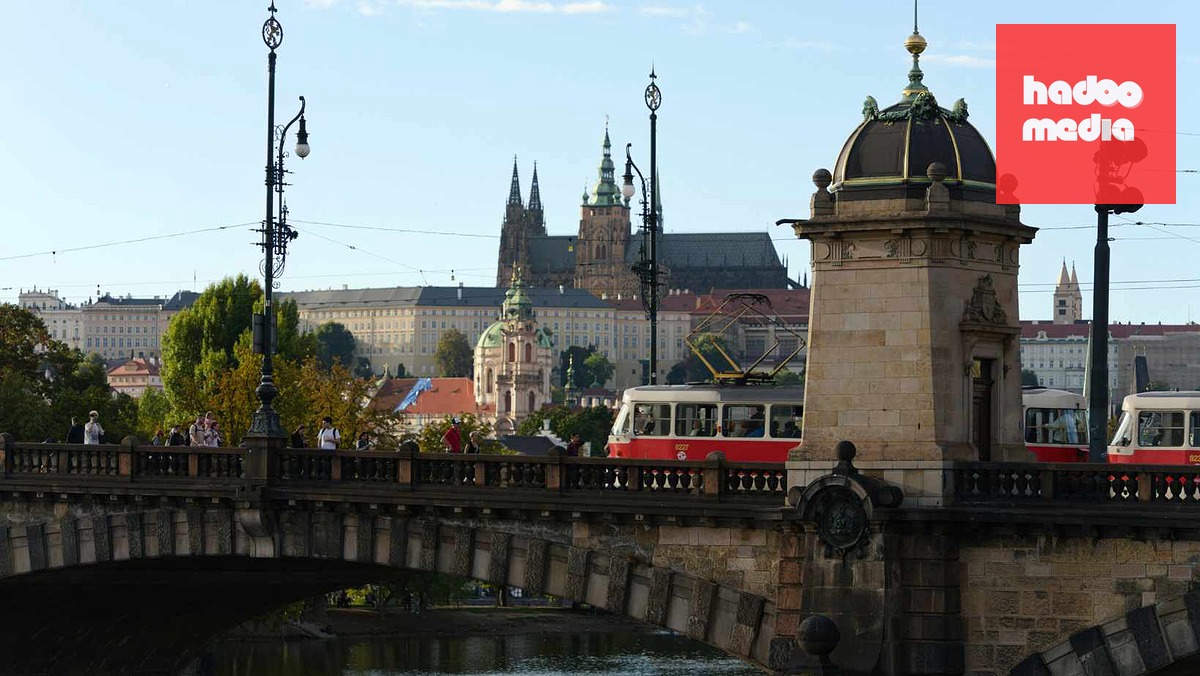 Giao thông công cộng Praha chuyển sang lịch nghỉ lễ cuối tuần này
