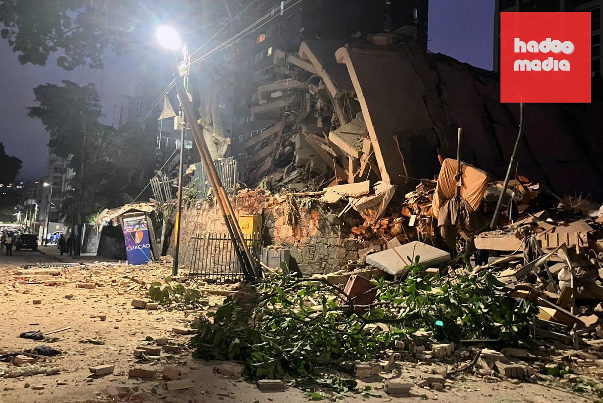 Một tòa nhà bị sập sau trận động đất ở Caracas, Venezuela ngày 24-6-2026 - Ảnh: AFP
