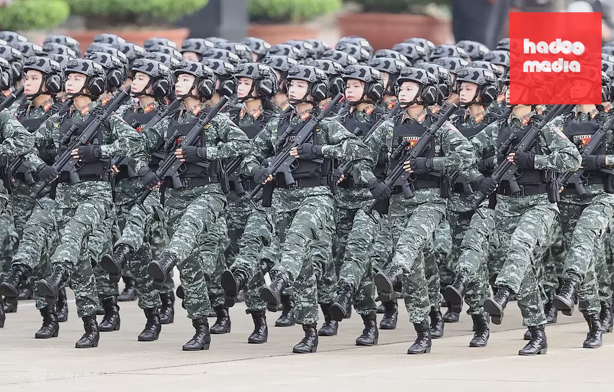 Khối nữ cảnh sát đặc nhiệm Bộ Công an diễu binh kỷ niệm 80 năm Quốc khánh, tháng 9/2025. Ảnh: Đức Đồng