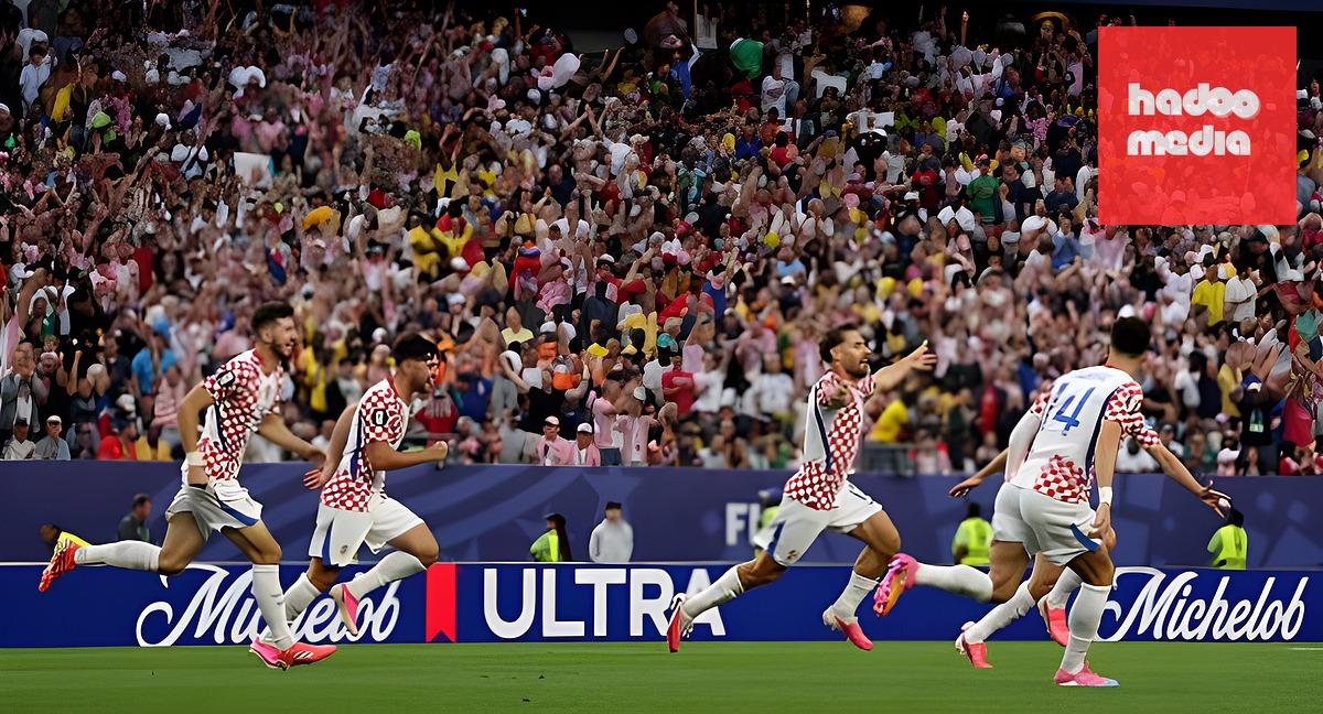 Croatia hưởng trọn niềm vui sau bàn thắng ấn định tỷ số 2-1 của Vlasic.