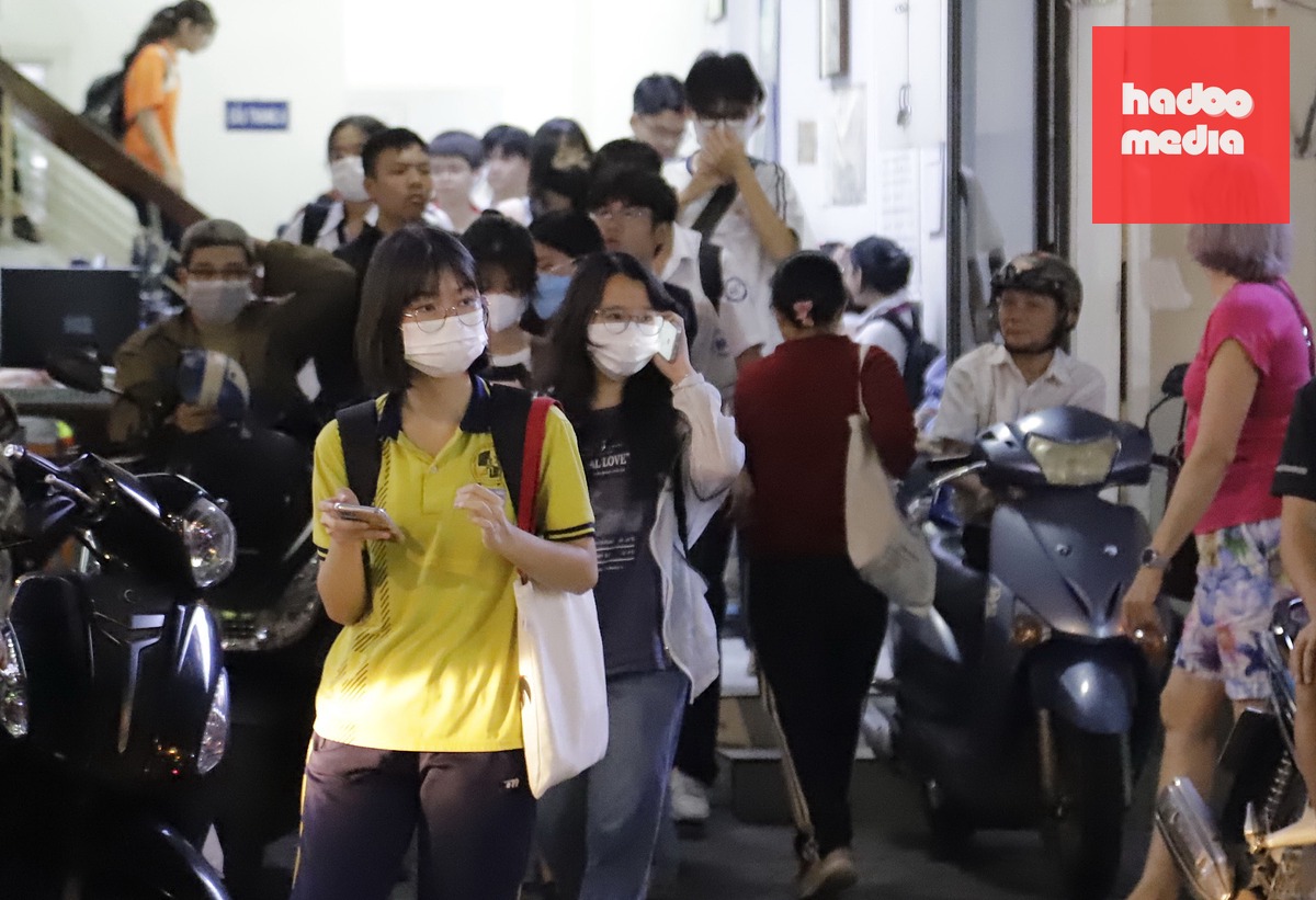 Đề xuất mức phạt cụ thể đối với nhiều hành vi vi phạm trong quản lý và tổ chức dạy thêm, học thêm - Ảnh: NHƯ HÙNG