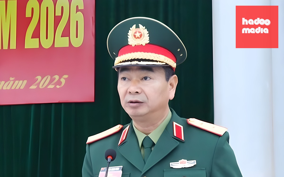 Trung tướng Trương Mạnh Dũng bàn giao Tư lệnh Quân khu 1 cho Thiếu tướng Trần Xuân Mạnh - Ảnh 4.